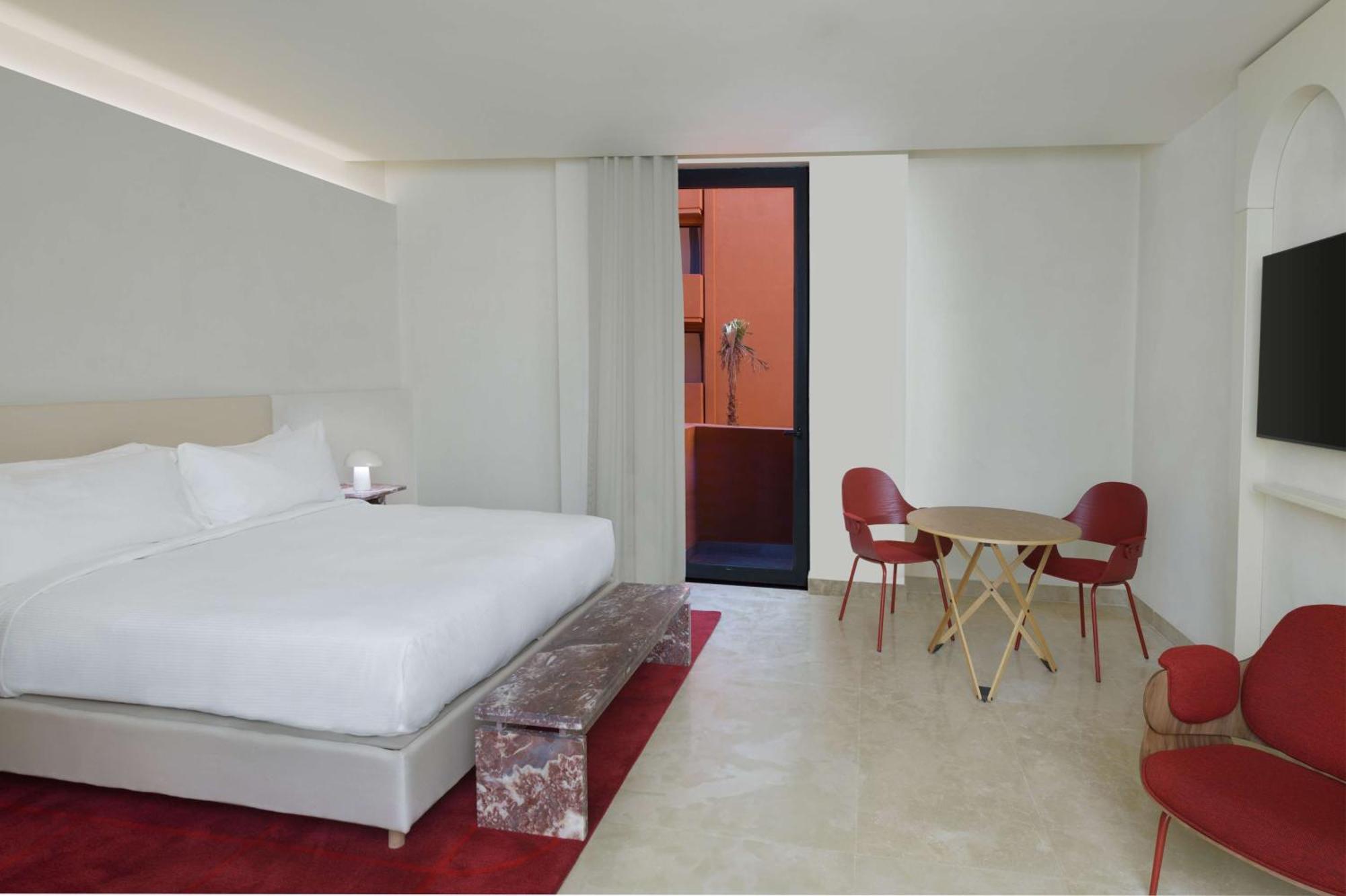 Doubletree By Hilton Ben Guerir Hotel & Residences Benguerir Dış mekan fotoğraf